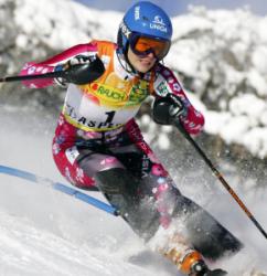 Veronika Zuzulová - lyžovanie, najlepšia reprezentantka Slovenska v zjazdovom lyžovaní